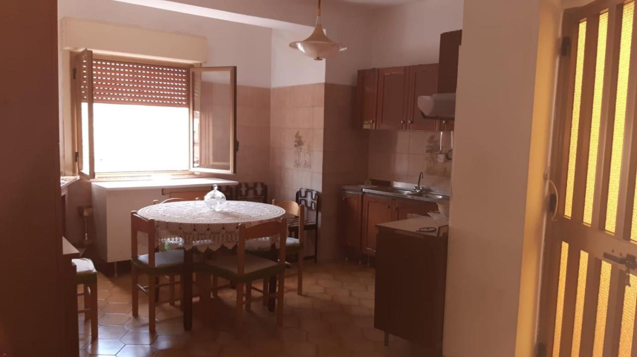 Lontano Dal Caos A Due Passi Dal Mare Βίλα Condro Εξωτερικό φωτογραφία